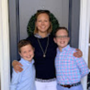 Meet your Posher, Lisa